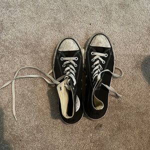 Black converse